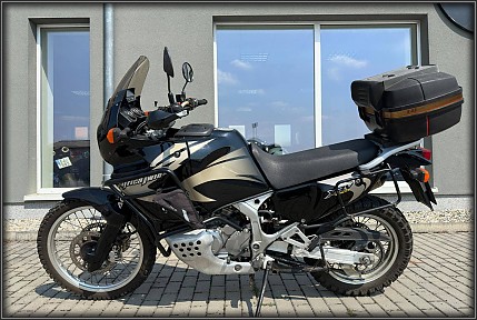 Honda XRV 750 Africa Twin